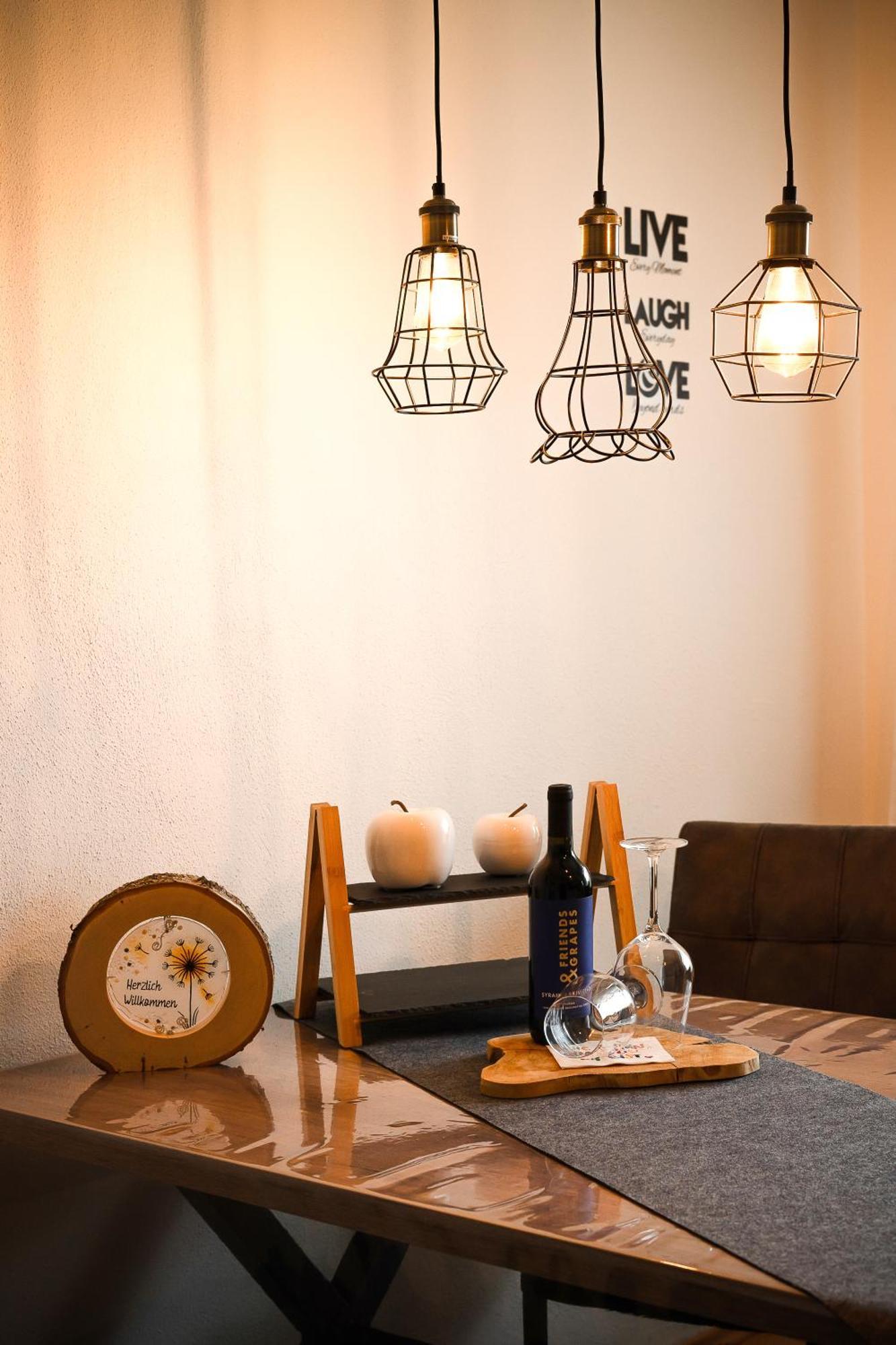Buchen Blick - Ruhige Moderne Ferienwohnung 82Qm. Fichtelberg Buitenkant foto